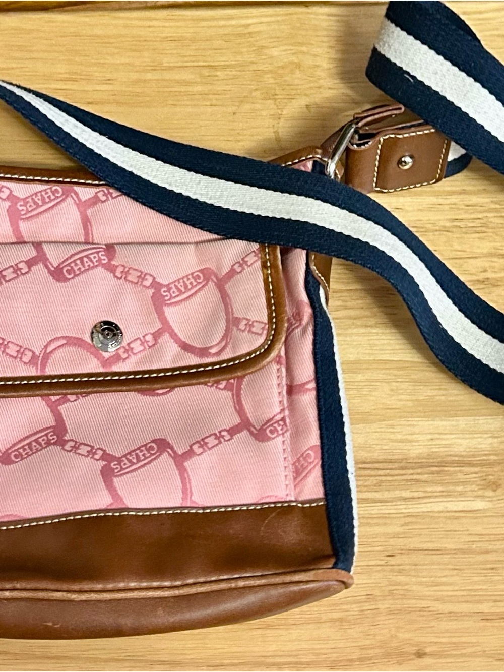 Chaps Pink Jacquard Crossbody with Brown Leather Trim and Navy-Striped Strap - Picture 7 of 7